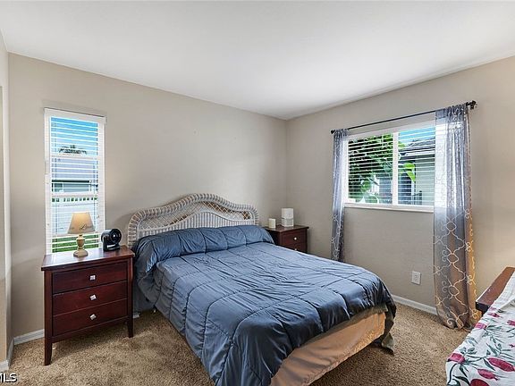 3rd image of 13481 Red Maple Cir
