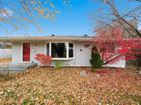 2746 E Tiffin Ave, Des Moines, IA 50317