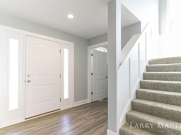 4th image of 3180 Rodney Ct