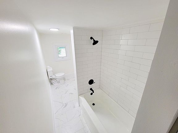 5th image of 310 Union Ave