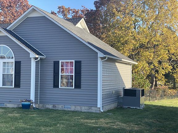 4th image of 361 Red Elm Ln