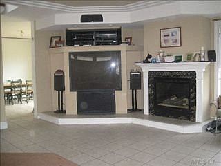 2nd image of 87 Trenton Ave