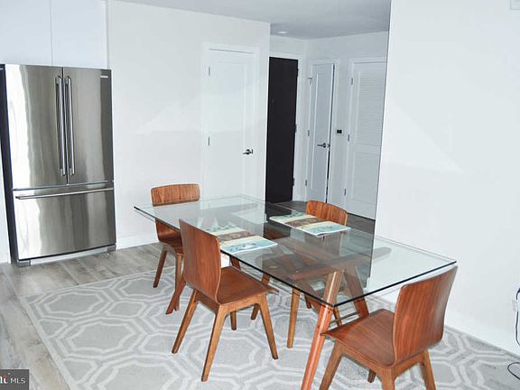 3rd image of 460 New York Ave NW Unit 805