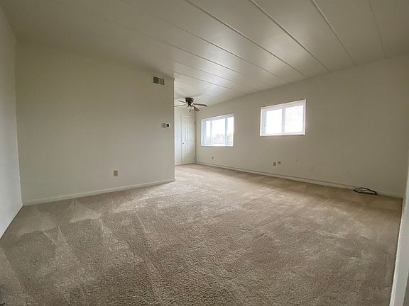 4th image of 650 Center Rd #A-16