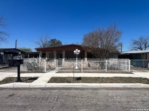 219 SW 37th, San Antonio, TX 78237