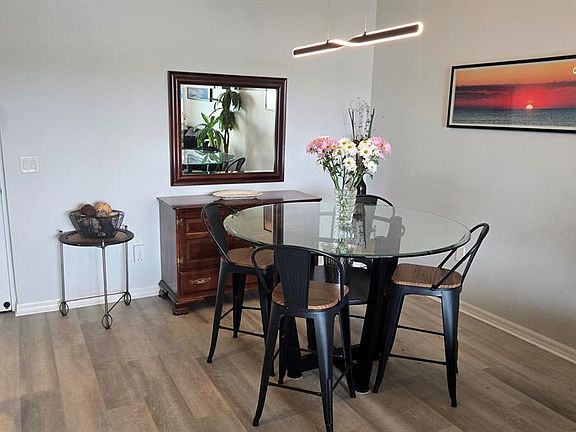 3rd image of 1309 Tuscany Way #1309