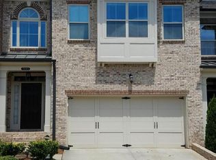7650 Glisten Ave, Sandy Springs, GA 30328