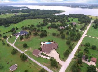 110 Deer Creek Dr, McLoud, OK 74851