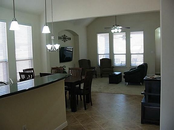 4th image of 3108 Sprucewood Dr