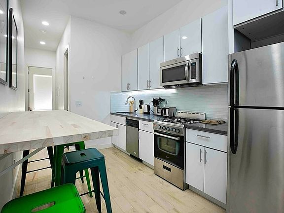 2nd image of 157 Wilson Ave #2B