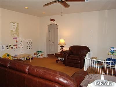 5th image of 2556 N Blue Willow Trl