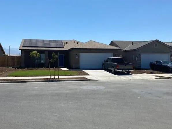1122 S Chess Terrace Street, Porterville, CA 93257