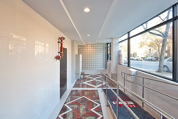 Rented by 18 REALTY | media 30