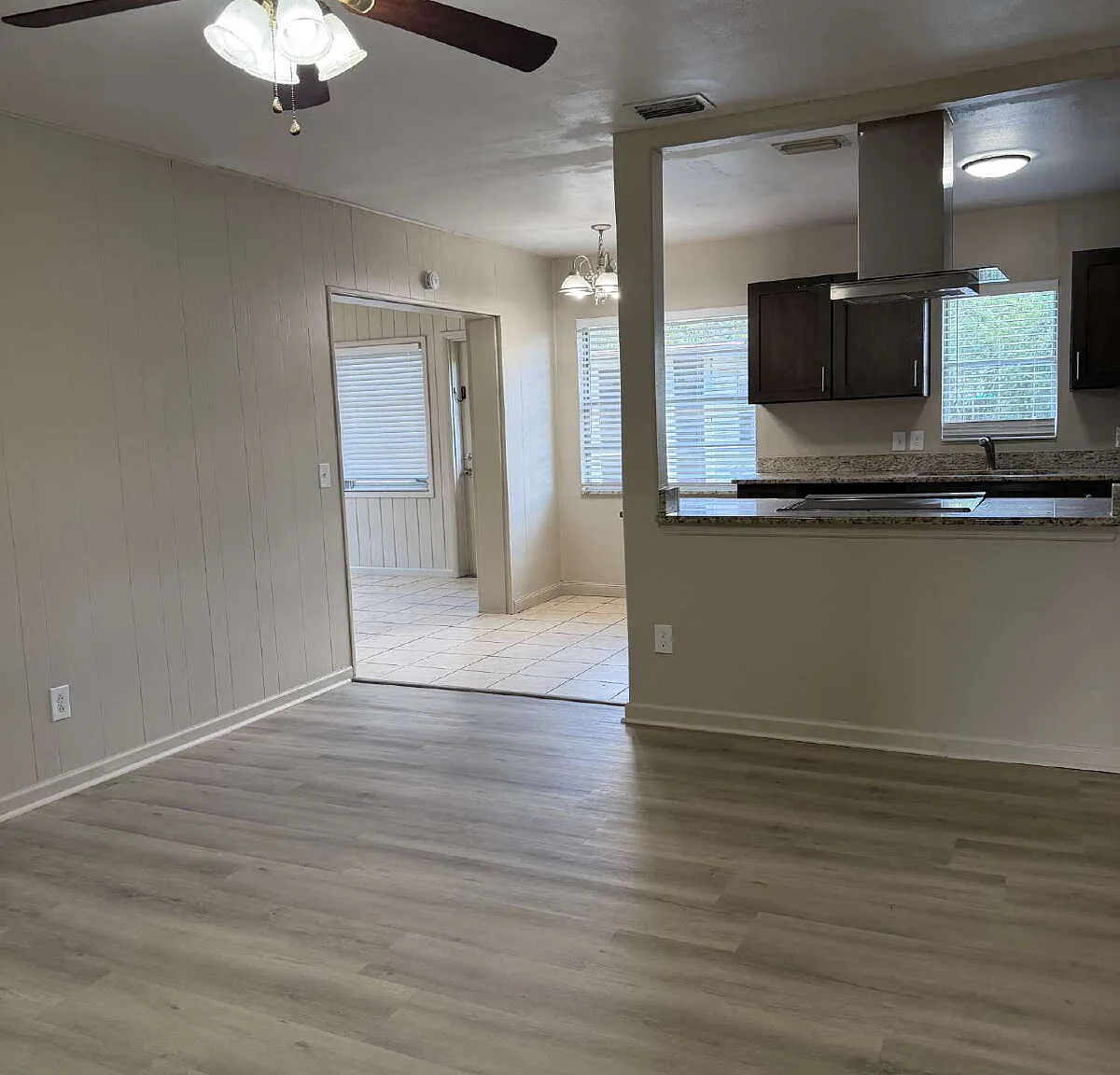 4 bed, 2.0 bath, 1574 sqft, $1,860 — Photo 4