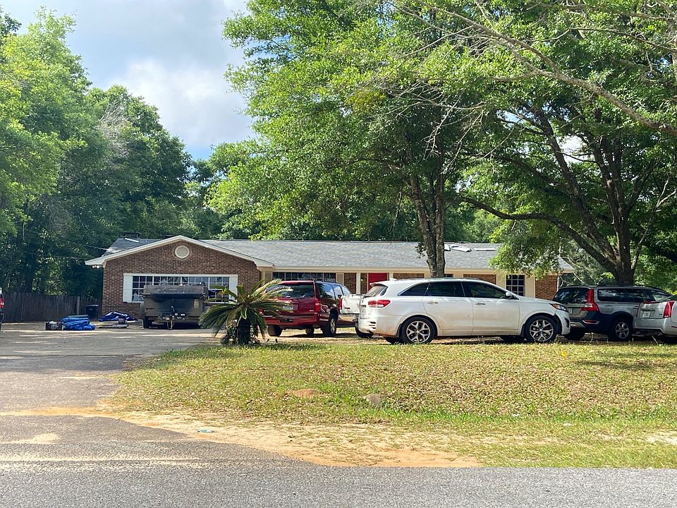 1st image of 2527 Longleaf Dr