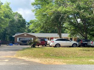 2527 Longleaf Dr, Pensacola, FL 32526