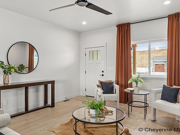 4th image of 5007 Carla Dr