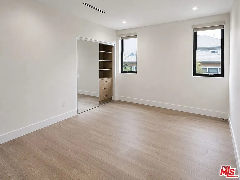 912 N Harper Ave #1 — Photo 14