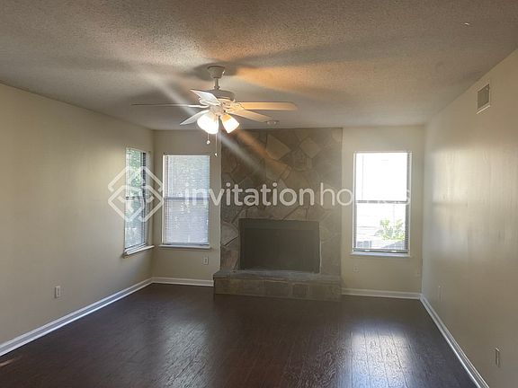 4th image of 2954 Clipper Ct