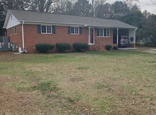 717 Lawndale Cir, Fort Lawn, SC 29714