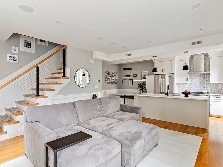 4 Dolans Ct #4 — Photo 8