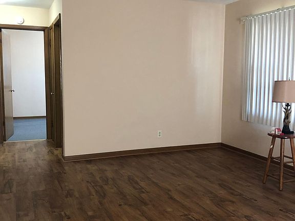 4th image of 1713 N Lewis Ave