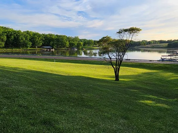 17322 Meadow Lark Ct, Unionville, MO 63565