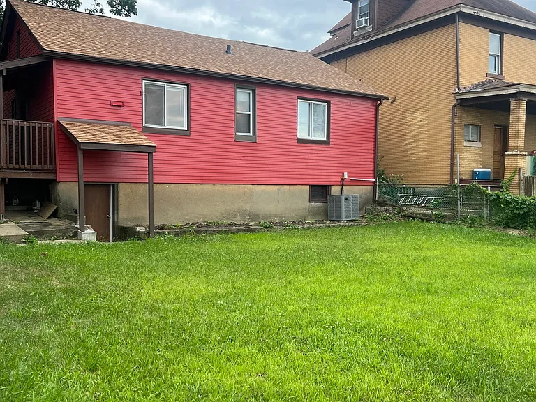 427 Ormsby Ave — Photo 14