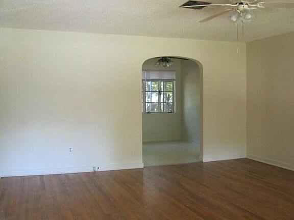 2nd image of 2834 49th St S