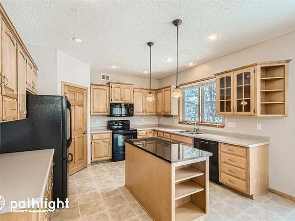 5th image of 2056 Staghorn Dr