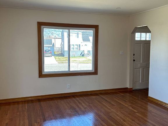 2nd image of 4 Linden Blvd