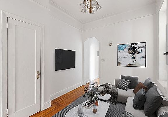 4th image of 53 Avenue B #1C