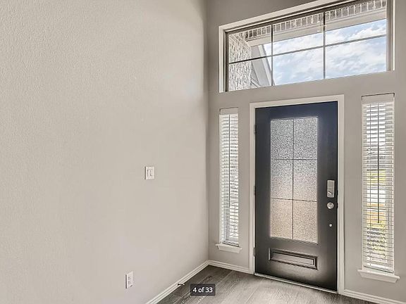 4th image of 11820 Emerald Springs Ln