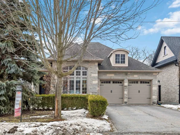 5 Centre St W, Whitby, ON L1M 1C1