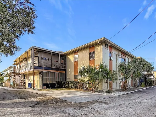 5396 4th St N APT 105, Saint Petersburg, FL 33703