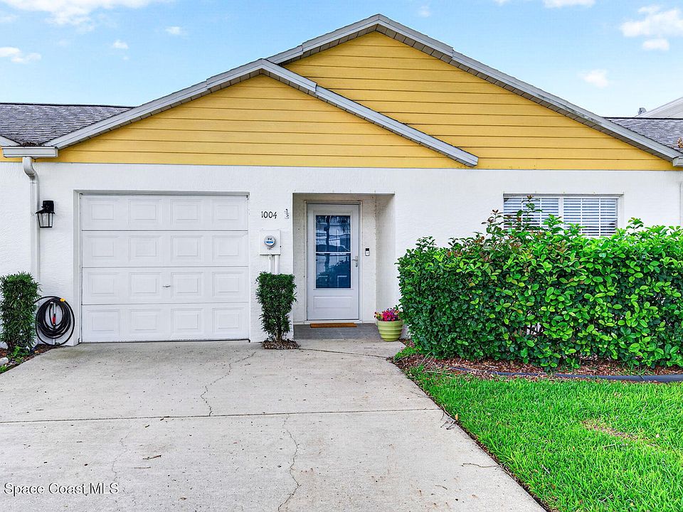 1st image of 1004 Villa Dr