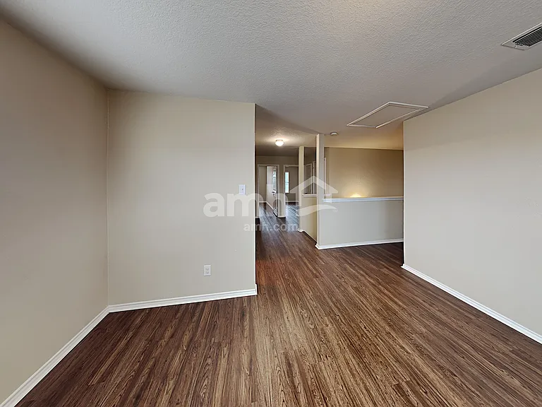 232 Willow Crst — Photo 10