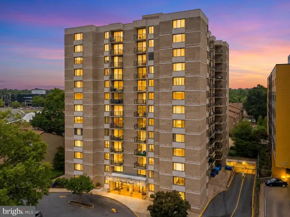 4 Monroe St APT 610, Rockville, MD 20850