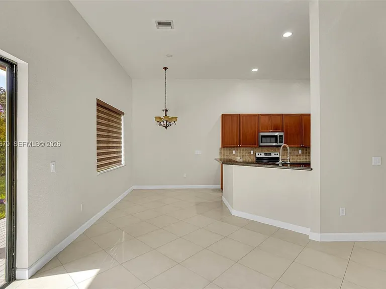 18861 SW 77th Ct — Photo 11