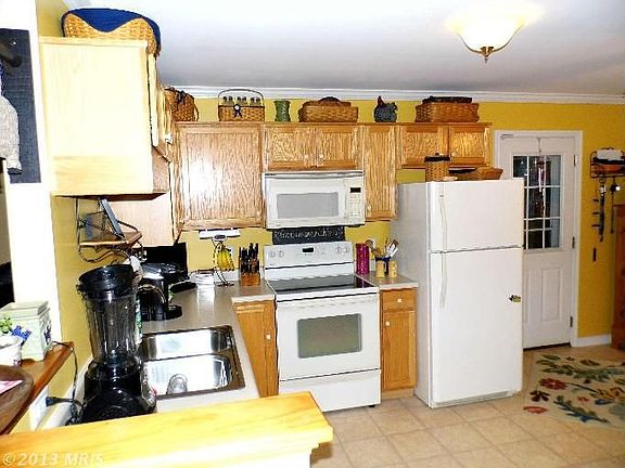 2nd image of 11811 White Pine Dr