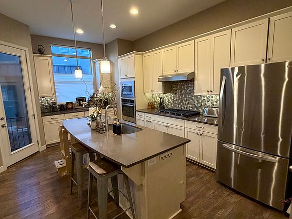 4th image of 7392 S Canyon Centre Pkwy Unit 7