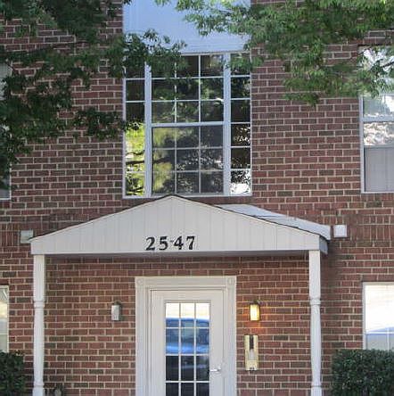 2nd image of 45 Ashlar Hill Ct #45