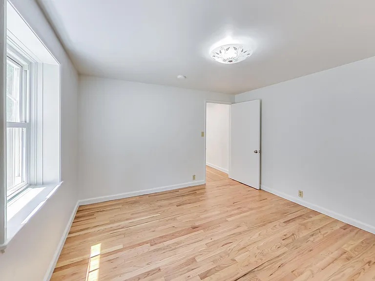 816 Peninsula Ave #B — Photo 13