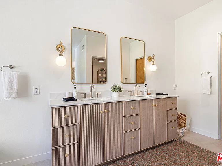 1414 S Sagebrush Rd — Photo 36