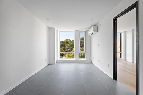 Rented by Polaris Property Group | media 10