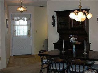 4th image of 51 Knolls Dr
