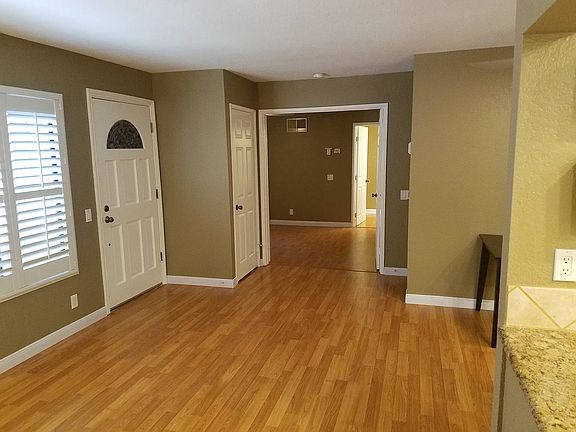 5th image of 4575 Ohio St Unit 1