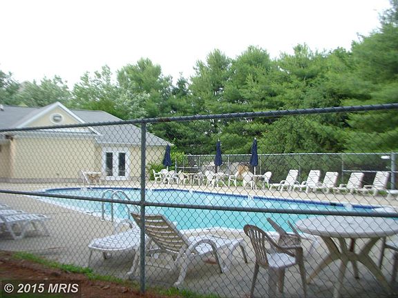 4th image of 2199 Sewanee Dr