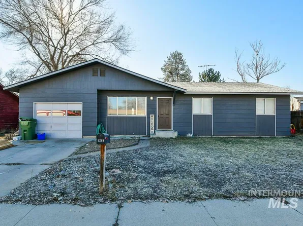 1288 College Green Dr, Ontario, OR 97914