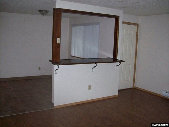 5th image of 580 Del Mar Dr